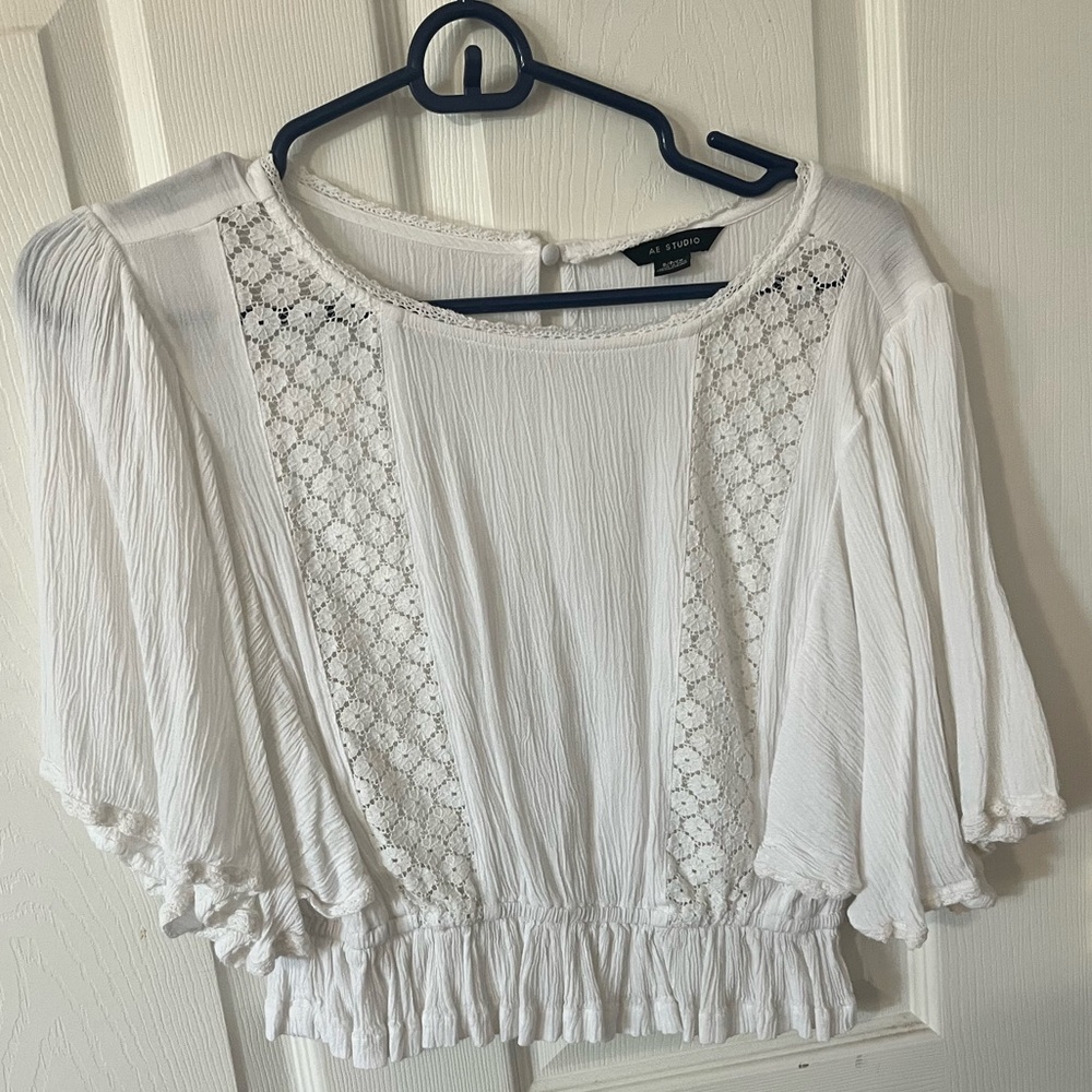 AE Studio White Lace Top - Picture 2 of 3